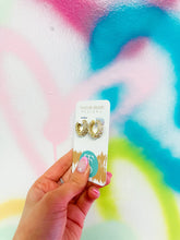 Load image into Gallery viewer, Margo Pearl Huggies