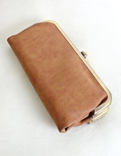 Load image into Gallery viewer, Karen Kiss Lock Clutch Bag
