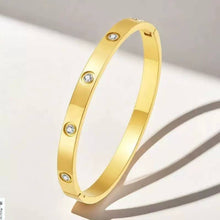 Load image into Gallery viewer, 18K NON-TARNISH WATERPROOF STAINLESS STEEL BANGLE