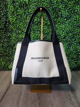 Load image into Gallery viewer, Balenciaga Tan/Black Tote &amp; Pouch (Authentic)
