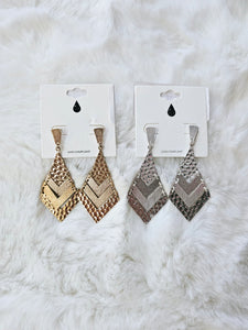 CHEVRON HAMMERED EARRINGS