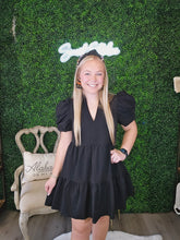Load image into Gallery viewer, BLACK V-NECK TIERED PUFF SLEEVE DRESS
