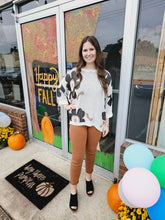 Load image into Gallery viewer, BROWN HW SLIM FIT JEANS
