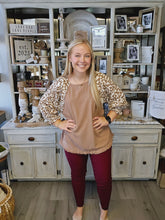 Load image into Gallery viewer, LATTE LEO SLEEVE RAW HEM TOP
