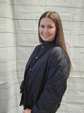 Load image into Gallery viewer, BLACK QUILTED BOMBER JACKET
