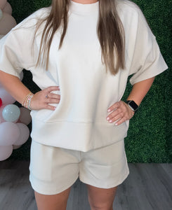 RIBBED ROUND NECK TEE & SHORTS SET