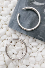 Load image into Gallery viewer, Upper Class Taste Hoop Earrings

