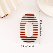 Load image into Gallery viewer, Striped Scalloped Hollow Oval Hair Claw Clip
