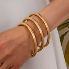 Load image into Gallery viewer, Chunky Triple Tube Bangle Set
