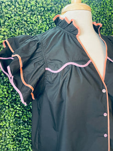 ENTRO BLACK MULTI SCALLOP BUTTON TOP
