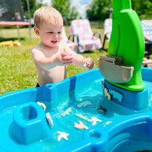 Load image into Gallery viewer, Noah’s Ark Suction Toy
