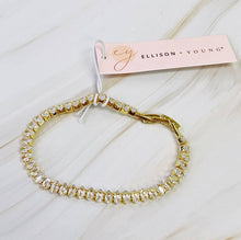 Load image into Gallery viewer, Marquise Cut Sparkle Tennis Bracelet

