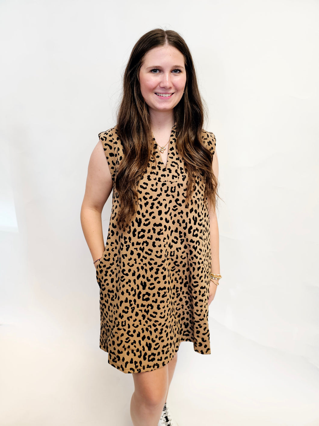 CAMEL LEOPARD COLLAR SHIFT DRESS