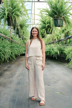 Load image into Gallery viewer, TAUPE LINEN SLEEVELESS OUTFIT
