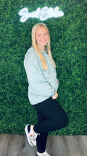 Load image into Gallery viewer, BLACK BUTTER YOGA HI WAIST JOGGER
