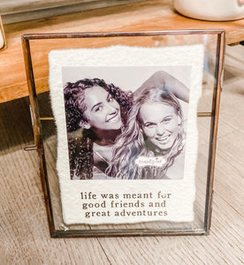 MP FRIENDS GLASS BRASS FRAME