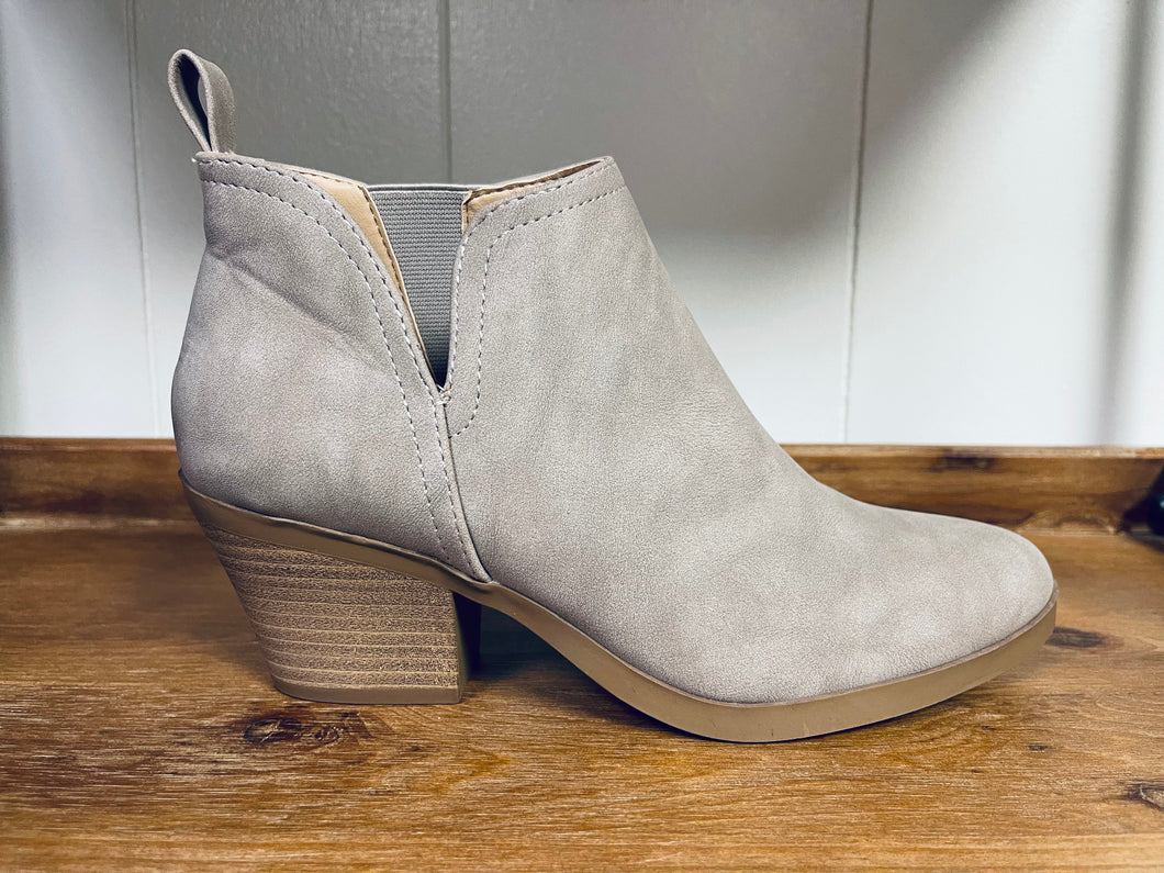 TAUPE ARMORY BOOTIE