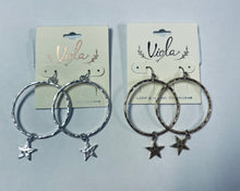 Load image into Gallery viewer, RING/STAR CHARM EARRINGS
