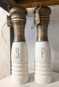 MP WOOD & ENAMEL SALT/PEPPER MILLS